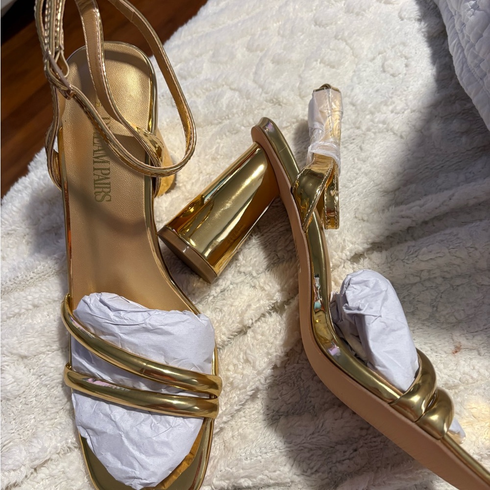 Brand new Gold size 9 heels
